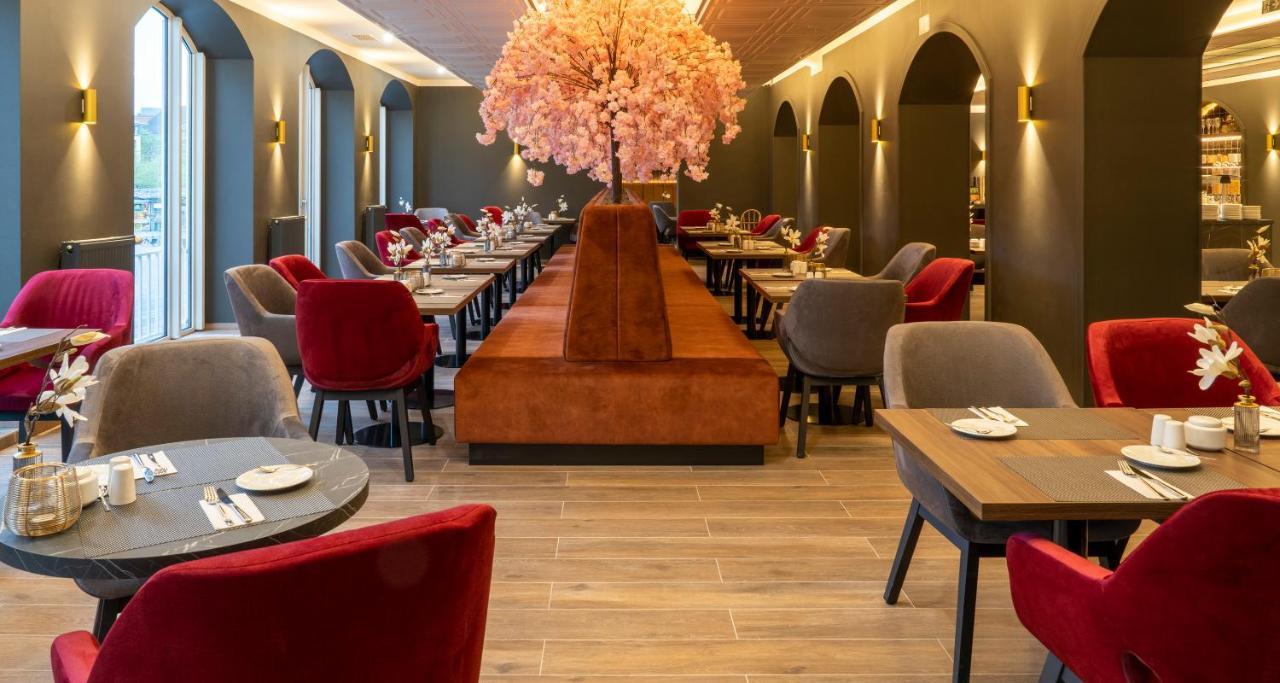 Hotel Plaza Premium Columbus 4*