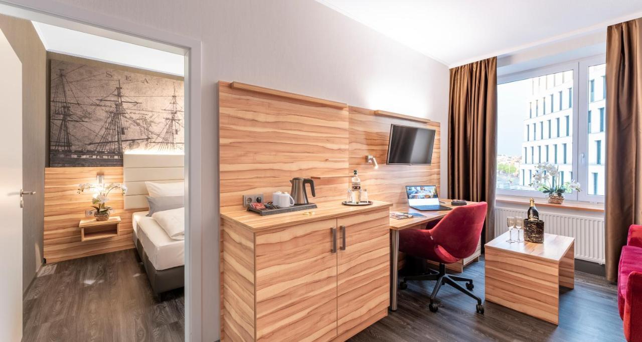 Plaza Premium Columbus 4* Bremen