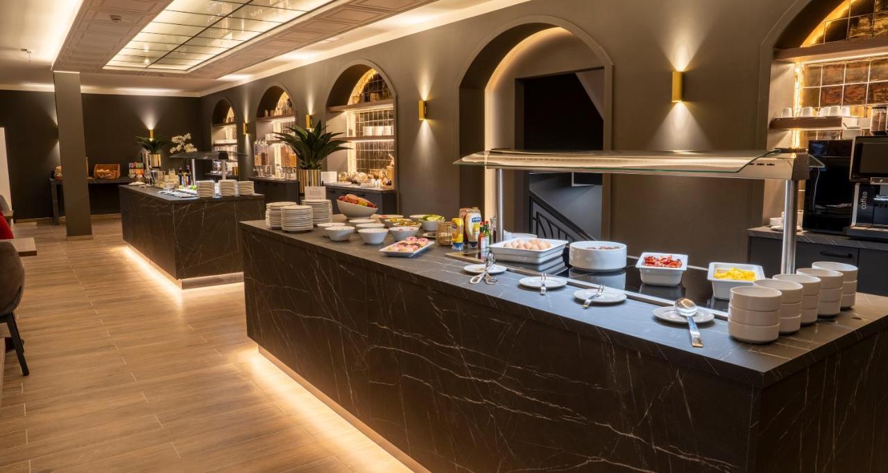 Plaza Premium Columbus 4* Brema