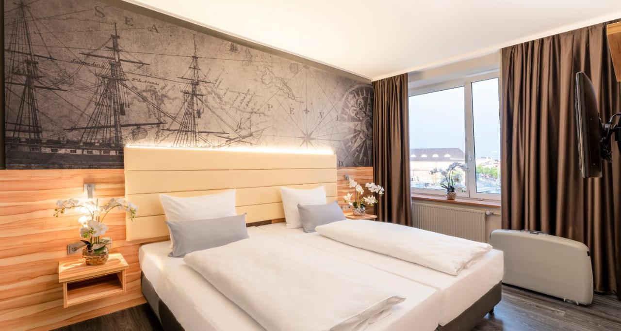 Plaza Premium Columbus Hotel