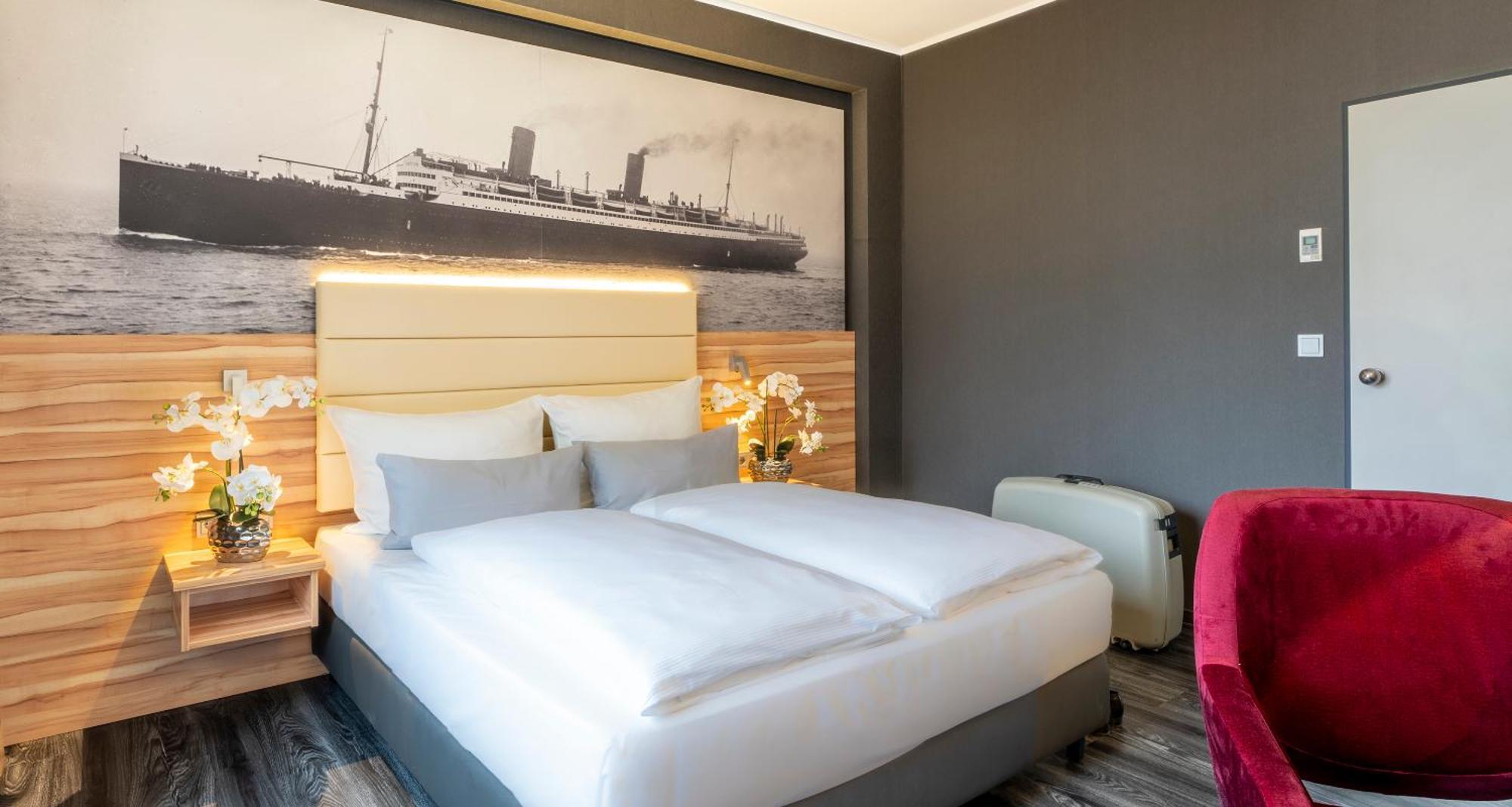 Plaza Premium Columbus Hotel